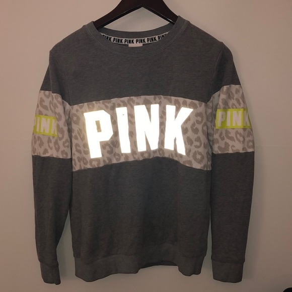 PINK Victorias Secret SOFT Leopard REFLECTIVE Crew Sweatshirt size XS​​​ - Picture 4 of 11